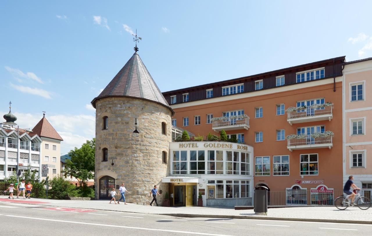 Hotel Goldene Rose 브루니코 외부 사진